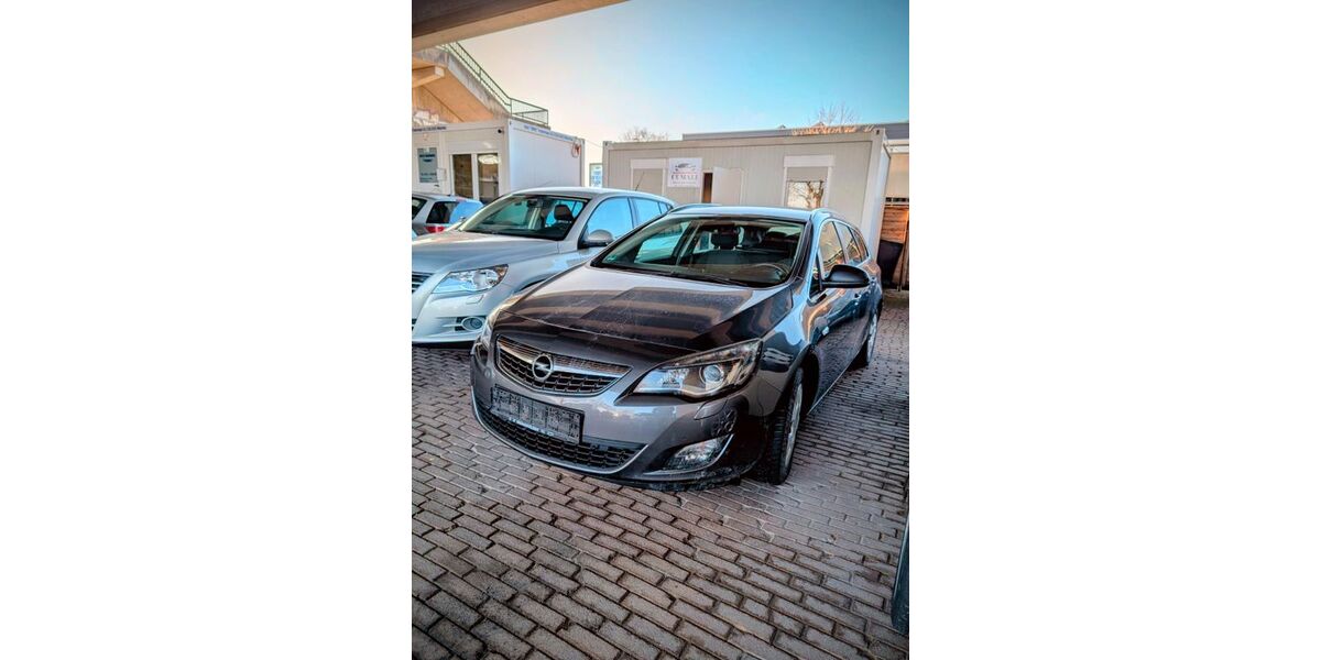 Opel Astra 186.000 km 3.450 &euro; München 81825
