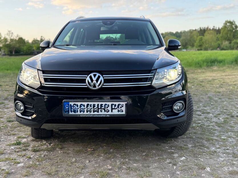 VW Tiguan 105.000 km 14.700 € Freising 85354