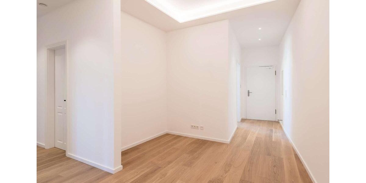 Etagenwohnung München Altstadt-Lehel - 2 Zimmer, 99 m&sup2;, 2.990&euro; | Angebot:25543273