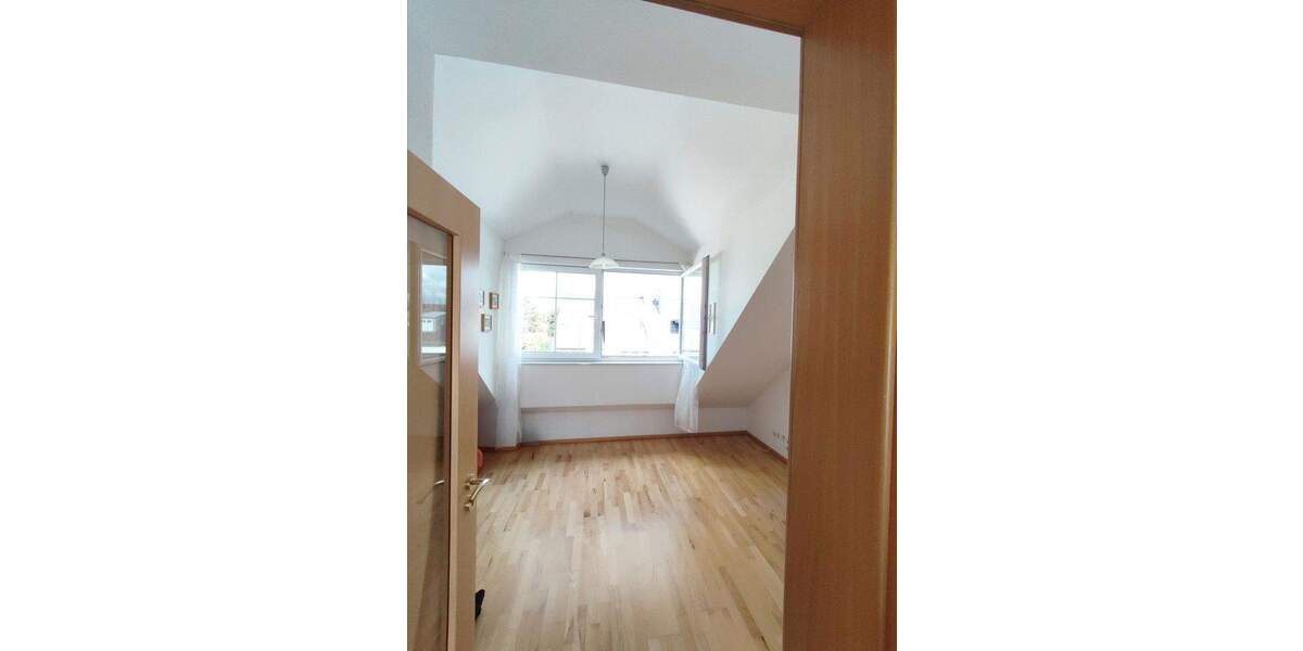 Reihenmittelhaus München Trudering-Riem - 5 Zimmer, 130 m&sup2;, 990.000&euro; | Angebot:25612290