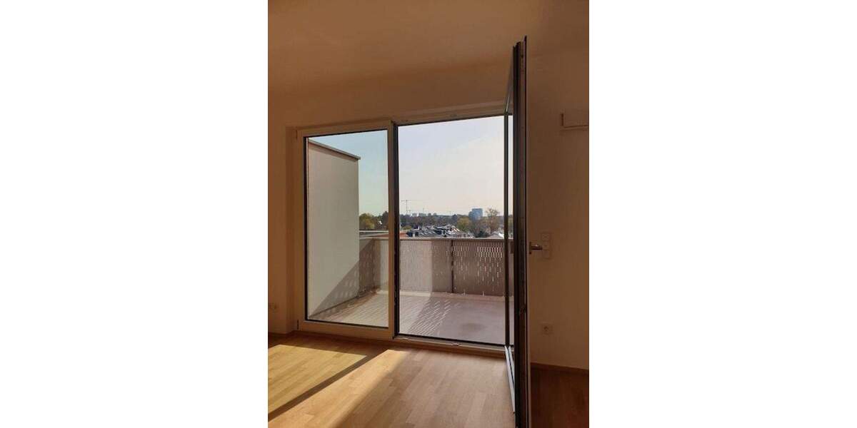 Etagenwohnung München Sendling-Westpark - 4 Zimmer, 95 m&sup2;, 2.175&euro; | Angebot:25262852