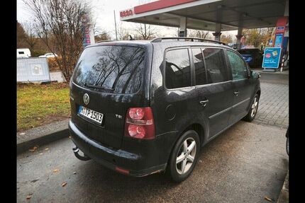 VW Touran 265.000 km 1.500 &euro; München 80639