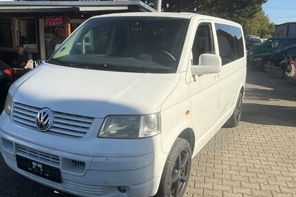 VW T5 Transporter 327.473 km 3.690 &euro; München 81243