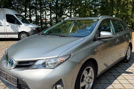 Toyota Auris 258.000 km 4.999 &euro; München 80995