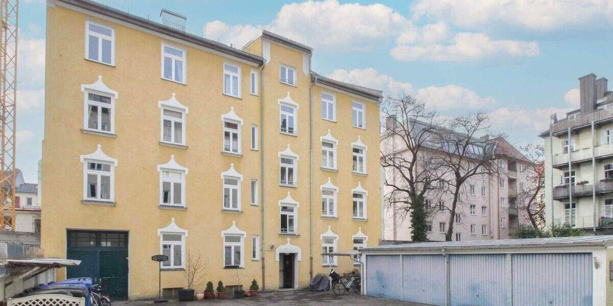 Charmante 3-Zimmer-Altbauwohnung mit Süd-Balkon in München! 3 zimmer