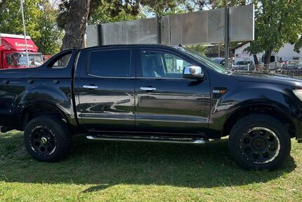 Ford Ranger 211.000 km 11.900 &euro; München 81243