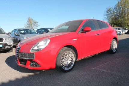 Alfa Romeo Giulietta 56.458 km 6.990 &euro; Holzkirchen bei München 83607