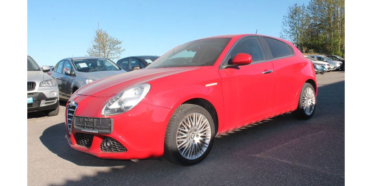Alfa Romeo Giulietta 56.458 km 6.990 &euro; Holzkirchen bei München 83607