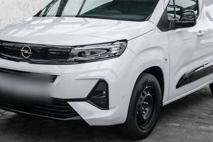 Opel Combo 1.500 km 34.390 € Grünwald 82031