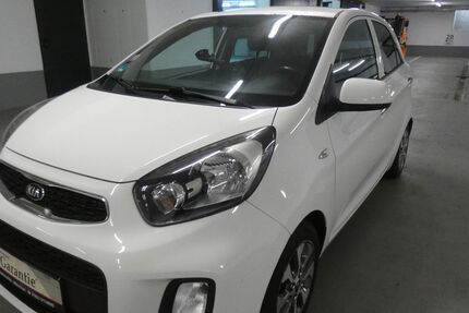 Kia Picanto 164.235 km 4.900 € München 81825