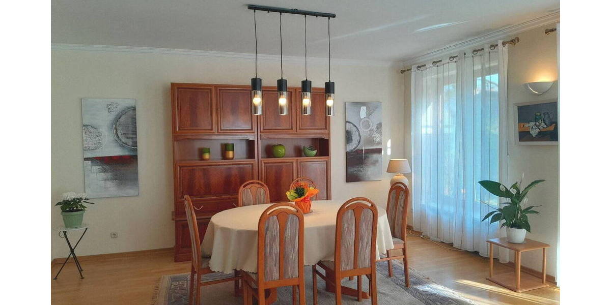 Etagenwohnung Zorneding bei München Zorneding - 2 Zimmer, 90 m&sup2;, 1.450&euro; | Angebot:26190428