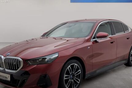 BMW i5 21.794 km 63.995 &euro; München 80939