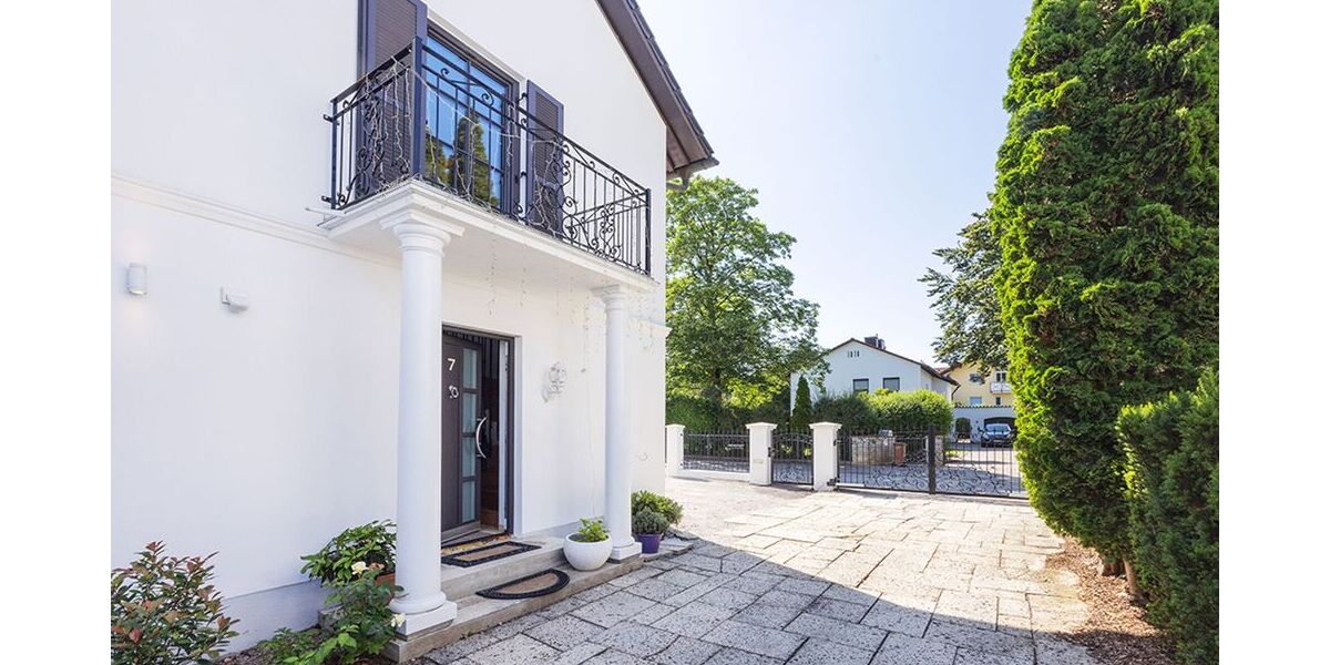 Privatverkauf - ohne Provision! Mediterranes Mehrgenerationenhaus mit über 400 m² nutzbarer Flä - Gewerbeobjekt Gilching | Angebot:26918360