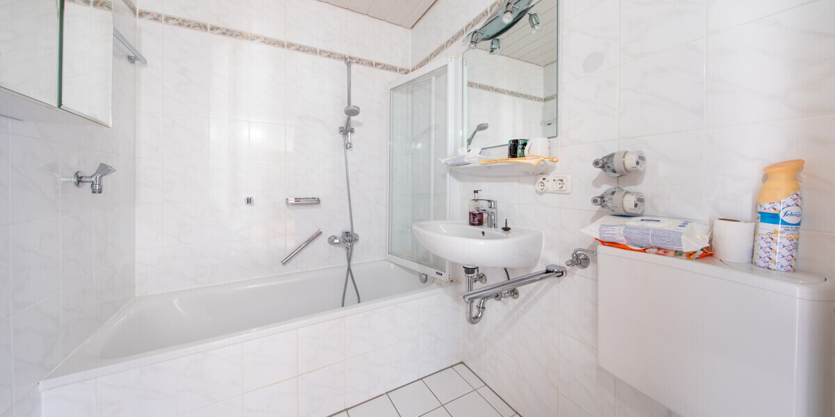BEZUGSFREI - 3 ZIMMER MIT SÜDLOGGIA IM MÜNCHNER NORDEN - Etagenwohnung München Feldmoching-Hasenbergl | Angebot:27662470