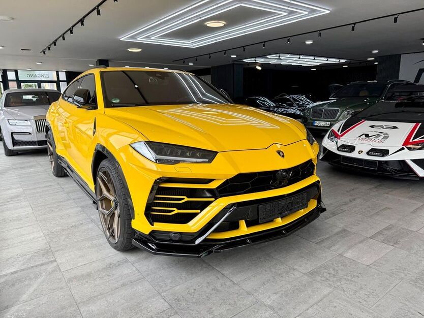 Lamborghini Urus 126.978 km 229.490 € München 81825