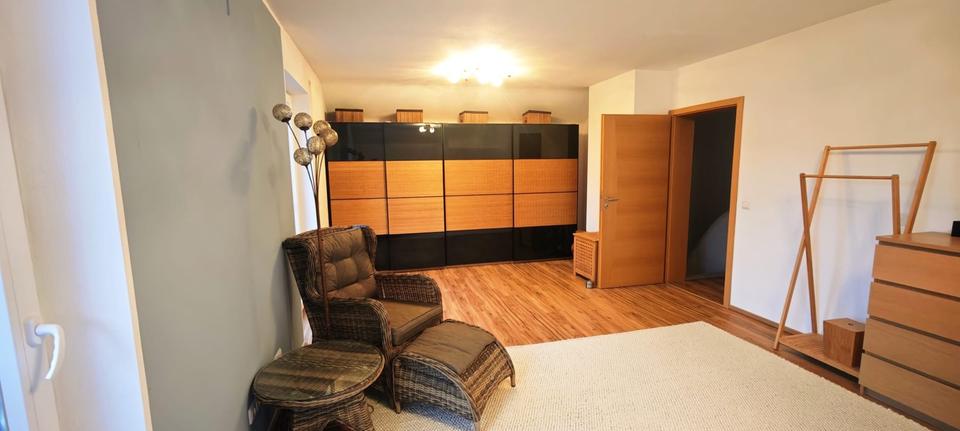 Einfamilienhaus, nur Vermietung auf Zeit bis 31.12.26 4.5 zimmer