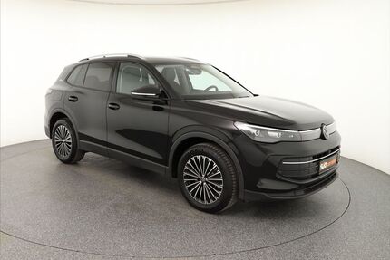VW Tiguan 33.023 km 33.330 &euro; Garching 85748