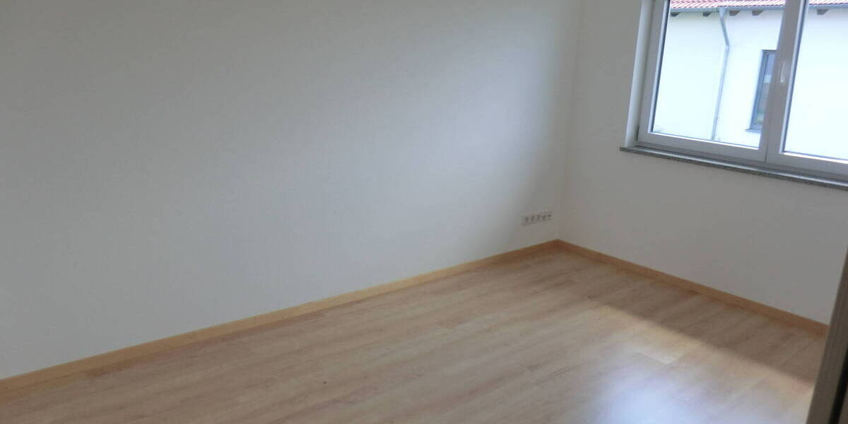 Doppelhaushälfte Oberding Notzing - 5 Zimmer, 121 m&sup2;, 2.500&euro; | Angebot:25729461
