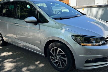VW Touran 159.492 km 11.500 &euro; Emmering 82275
