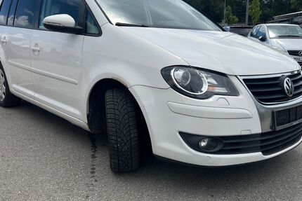 VW Touran 312.569 km 1.999 &euro; München 81245