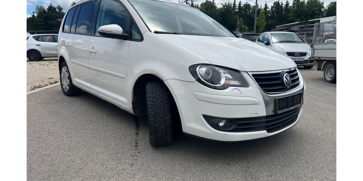 VW Touran 312.569 km 1.999 &euro; München 81245