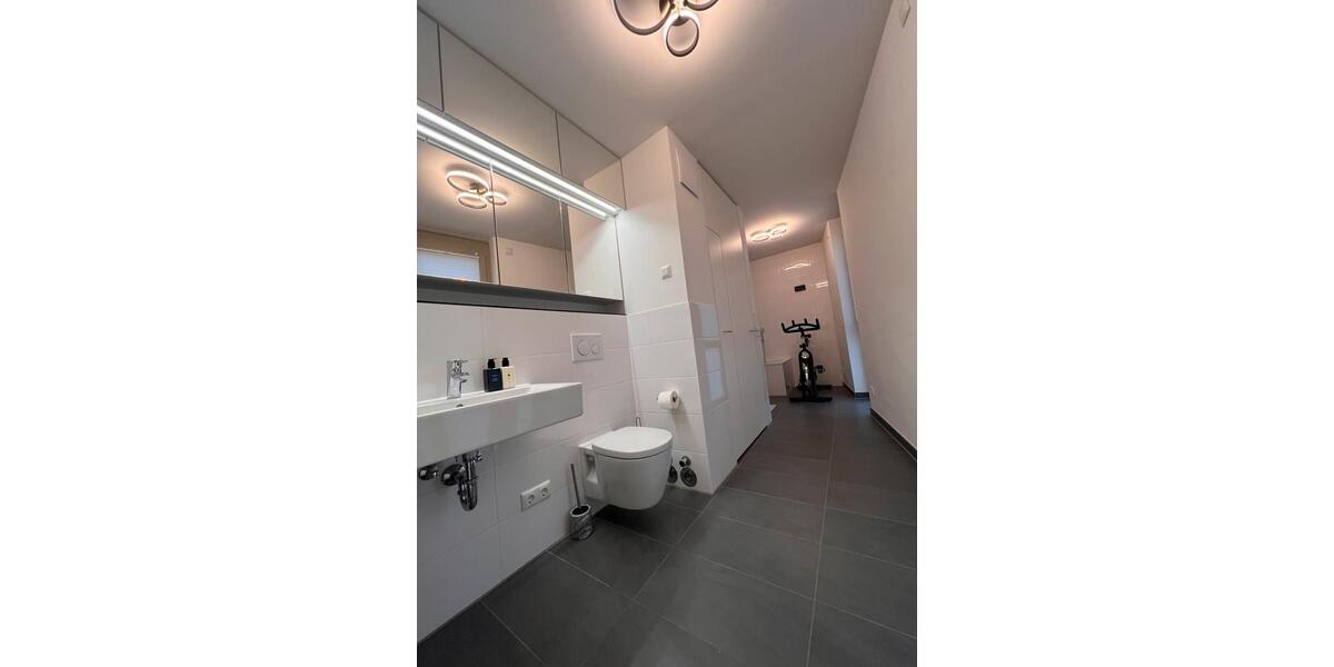 Charmantes Townhouse mit großem Garten in München-Trudering 2.5 zimmer