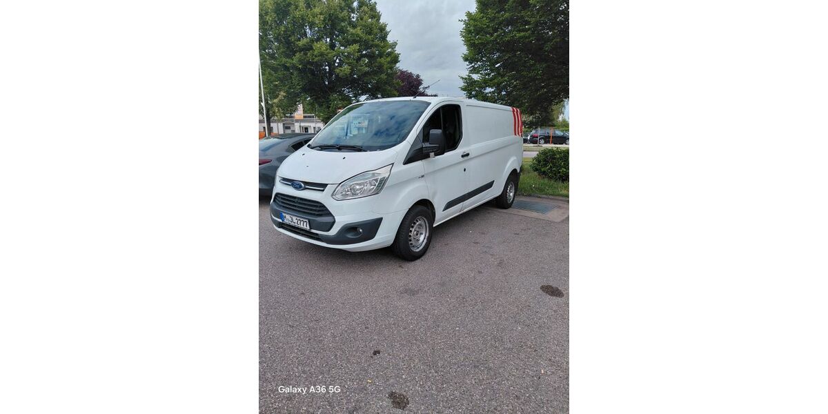 Ford Tourneo Custom 210.000 km 5.900 &euro; München 80999