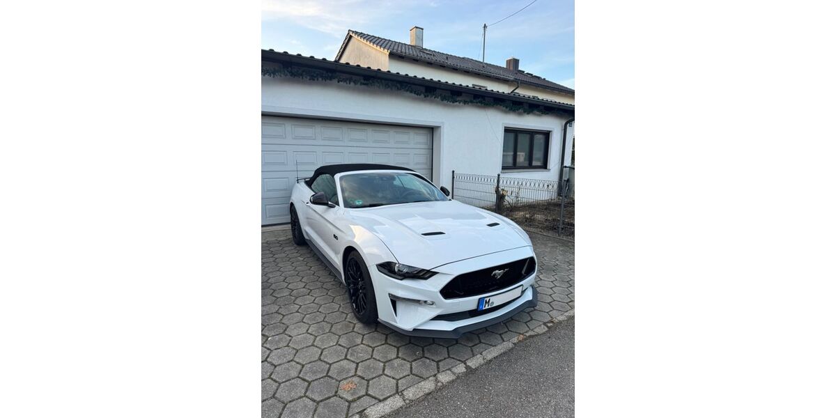 Ford Mustang 27.000 km 41.200 &euro; München 81675