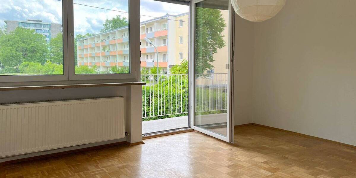Doppelhaushälfte München Bogenhausen - 4 Zimmer, 158 m&sup2;, 3.160&euro; | Angebot:26542359