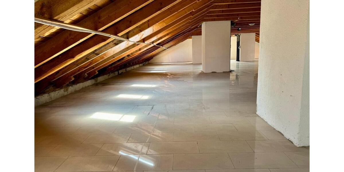 Dachgeschoßwohnung München Schwabing-Freimann - 750.000&euro; | Angebot:27246839