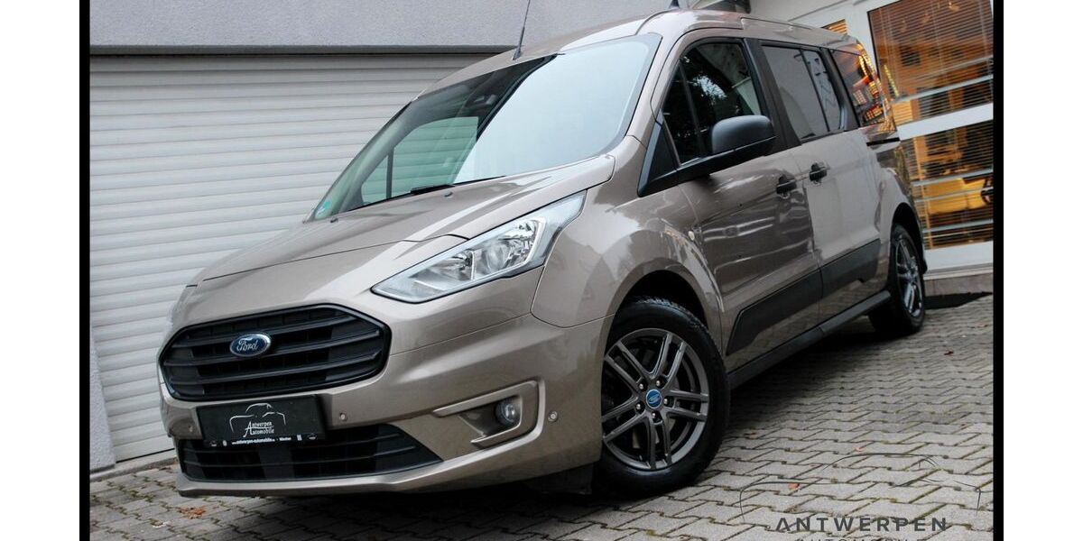 Ford Tourneo Connect 98.900 km 13.990 € München 81243