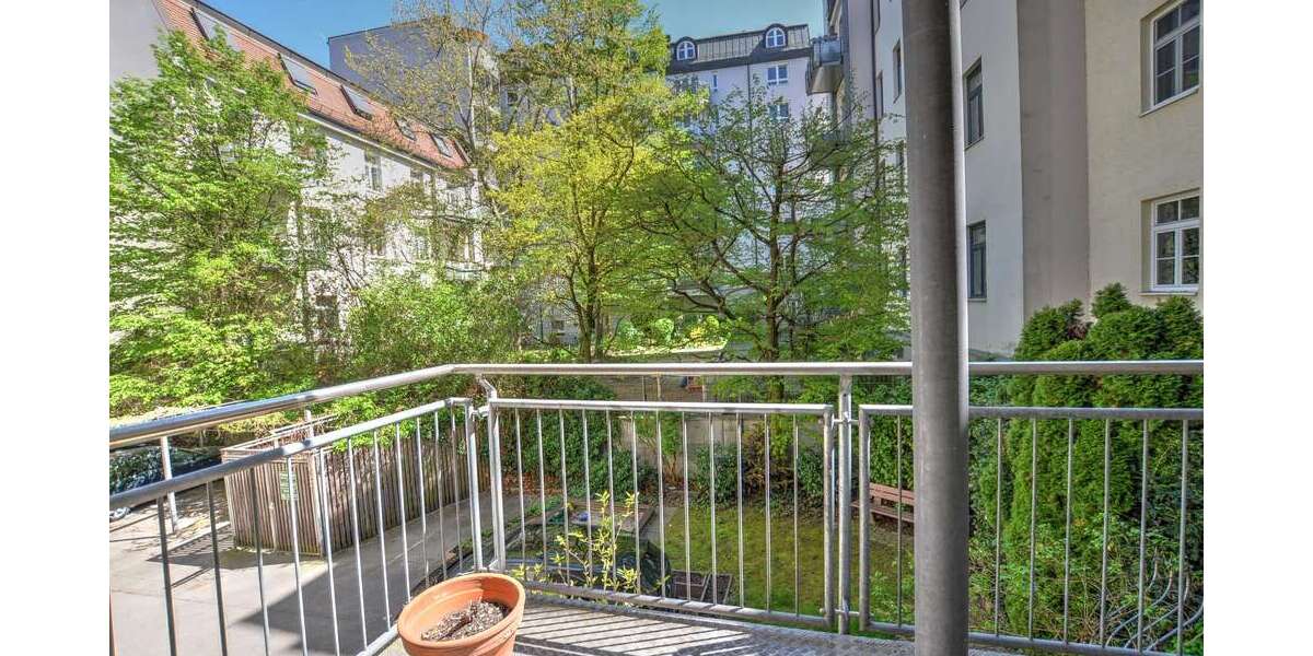 Etagenwohnung München Schwabing-Freimann - 3 Zimmer, 102 m&sup2;, 1.150.000&euro; | Angebot:26435243
