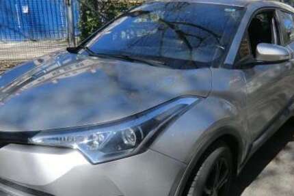 Toyota C-HR 75.000 km 18.500 &euro; München, Landeshauptstadt 80689