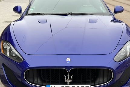 Maserati Granturismo 25.300 km 76.900 &euro; München 81549
