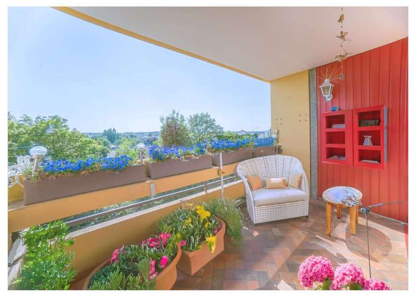 Wohnung zum Kaufen in Germering 320.000 € 91.79 m²