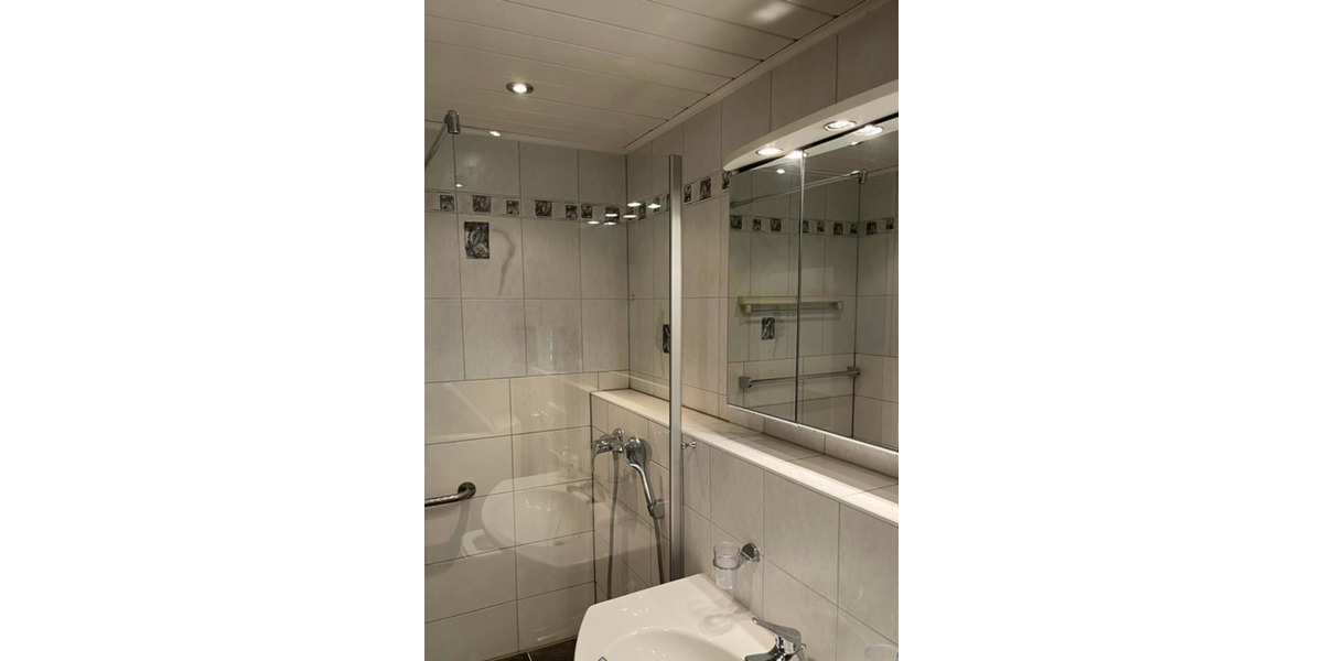 Helle 2-Zimmer Wohnung mit Balkon im 2. OG in München-Am Hart (Dülferstraße) - 5 Min zur U-Bahn U2 2 zimmer