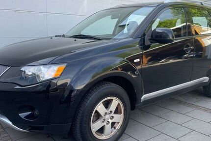 Mitsubishi Outlander 195.000 km 2.990 &euro; Dachau (bei München) 85221
