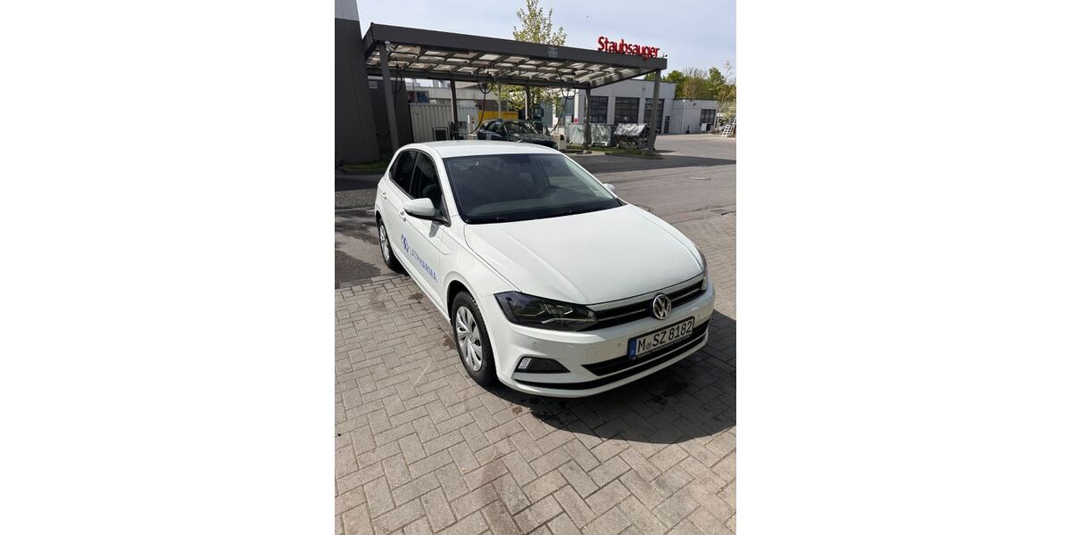 VW Polo 27.380 km 10.800 &euro; München 80639