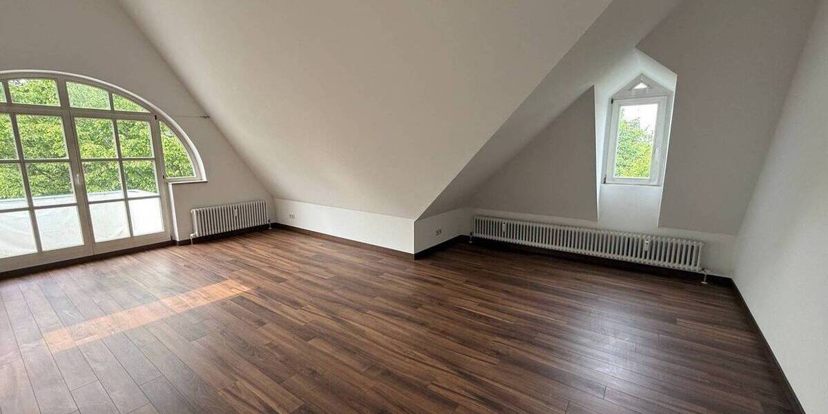 Etagenwohnung München Bogenhausen - 2 Zimmer, 76 m&sup2;, 1.450&euro; | Angebot:26903102