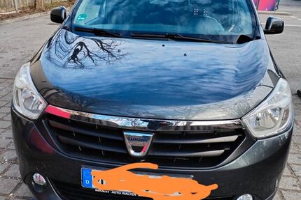 Dacia Lodgy 153.500 km 4.200 &euro; München 80999