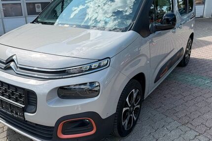 Citroen Berlingo 69.287 km 17.990 &euro; München 81827