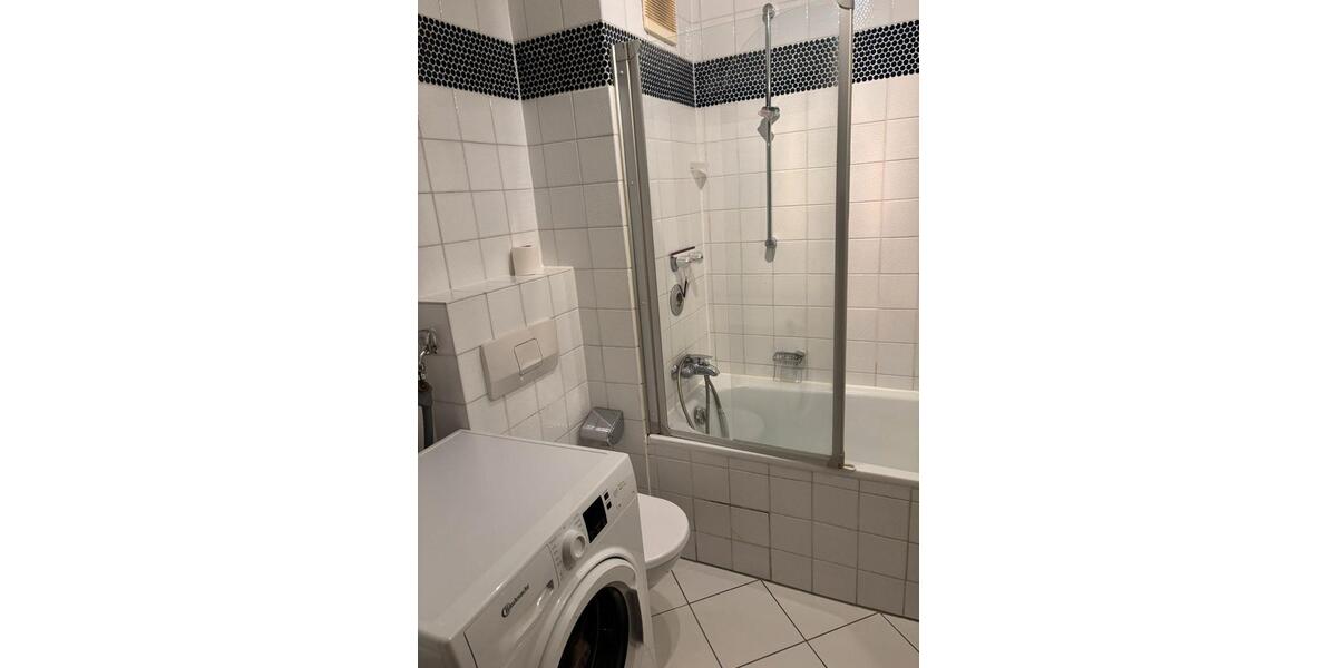 Etagenwohnung Germering - 3 Zimmer, 80 m&sup2;, 2.000&euro; | Angebot:26531557