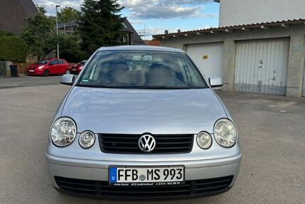 VW Polo 128.576 km 1.800 &euro; Fürstenfeldbruck 82256