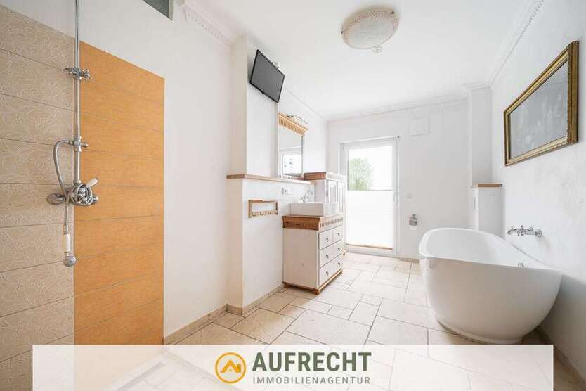 Haus zum Kaufen in Hebertshausen 949.800 € 100 m²