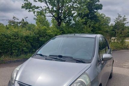 Honda Jazz 196.000 km 1.600 &euro; München 80636