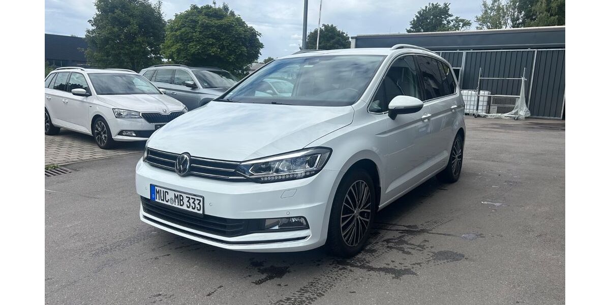 VW Touran 149.000 km 18.900 &euro; München 81548