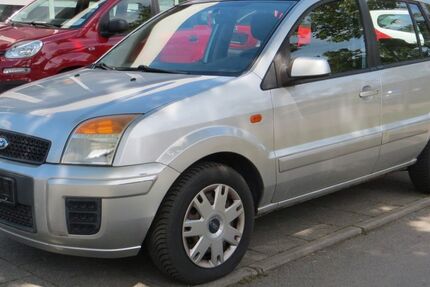 Ford Fusion 91.476 km 2.999 &euro; München 81825