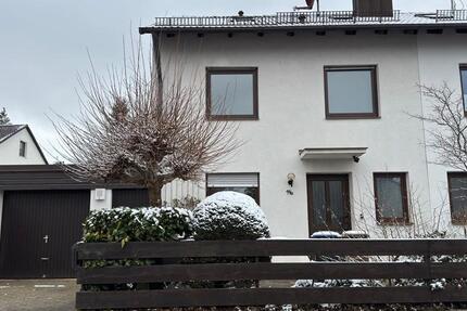 Haus Gilching - 6 Zimmer, 160 m&sup2;, 2.850&euro; | Angebot:25540017