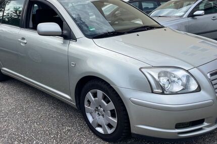 Toyota Avensis 200.000 km 1.700 € Dachau (bei München) 85221