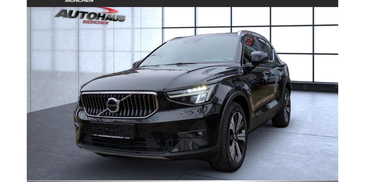 Volvo XC40 59.750 km 33.990 € München 81825